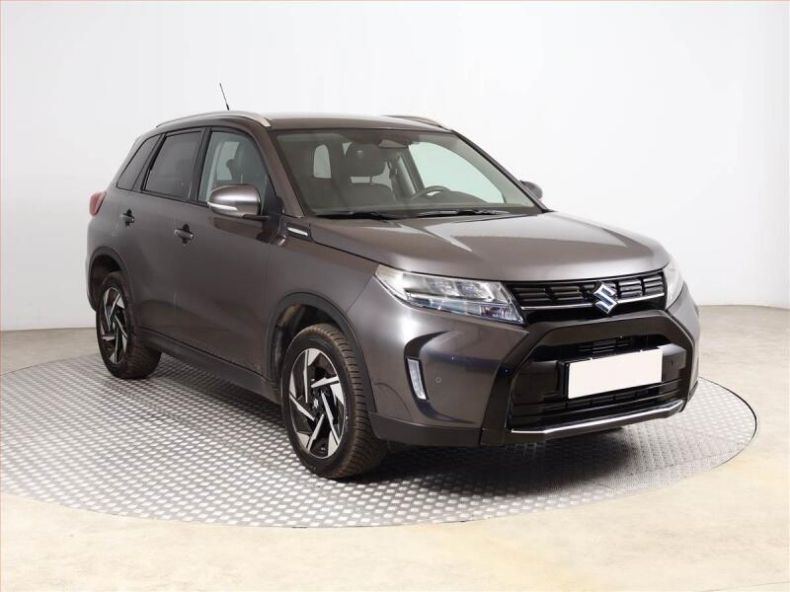 Suzuki Vitara - hlavní fotka