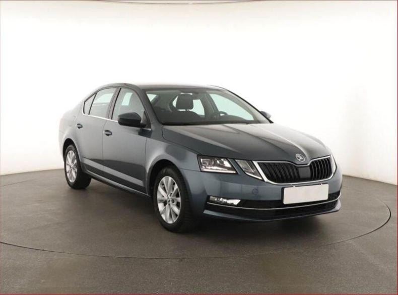 Škoda Octavia - hlavní foto