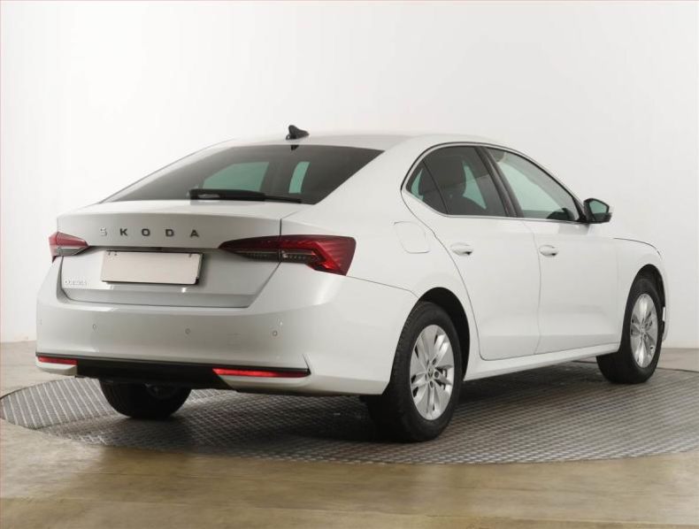 Škoda Octavia - hlavní fotka