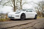 Tesla Model 3 - fotka číslo 4