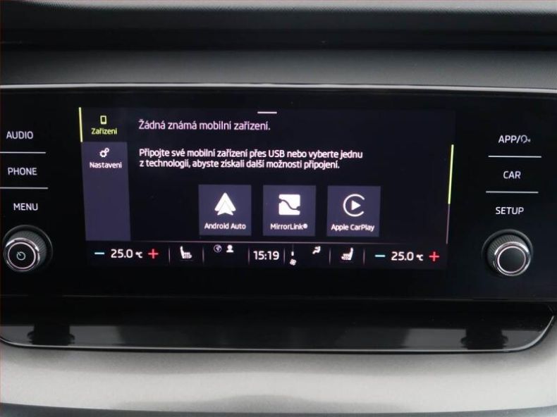 Škoda Octavia - hlavní fotka