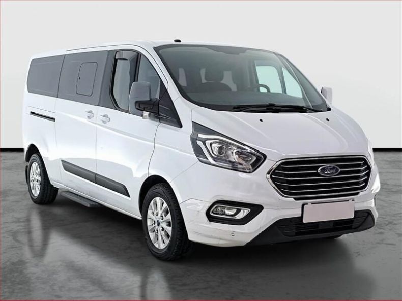 Ford Tourneo - hlavní foto