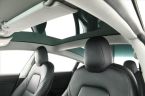 Tesla Model 3 - fotka číslo 17