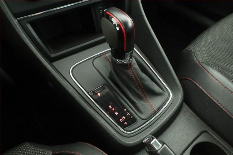 Seat Leon - hlavní fotka