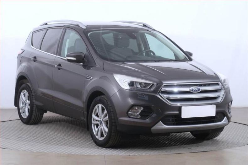 Ford Kuga - hlavní foto
