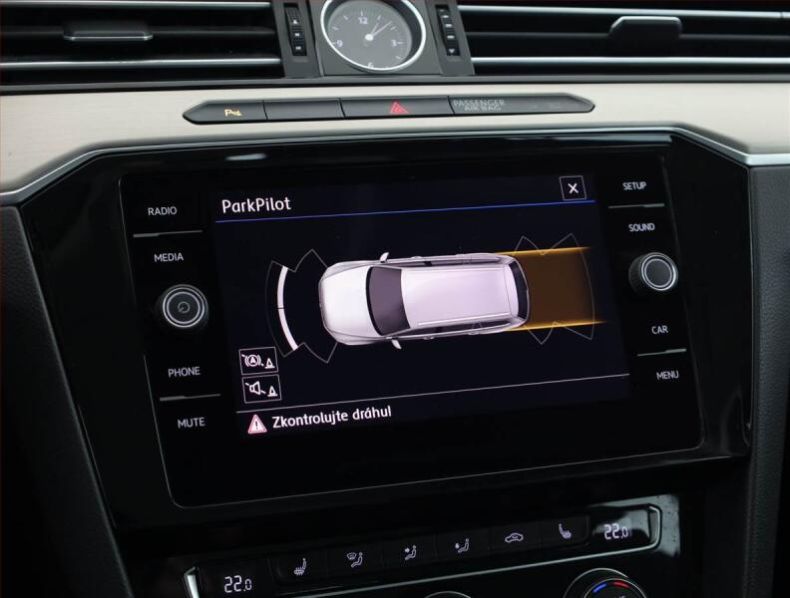 Volkswagen Passat - hlavní fotka