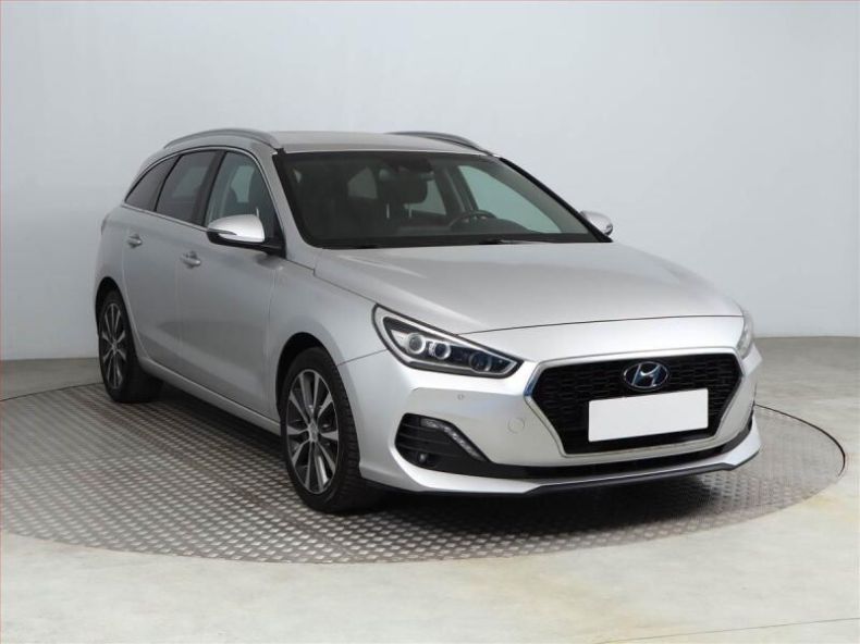 Hyundai i30 - hlavní fotka inzerátu