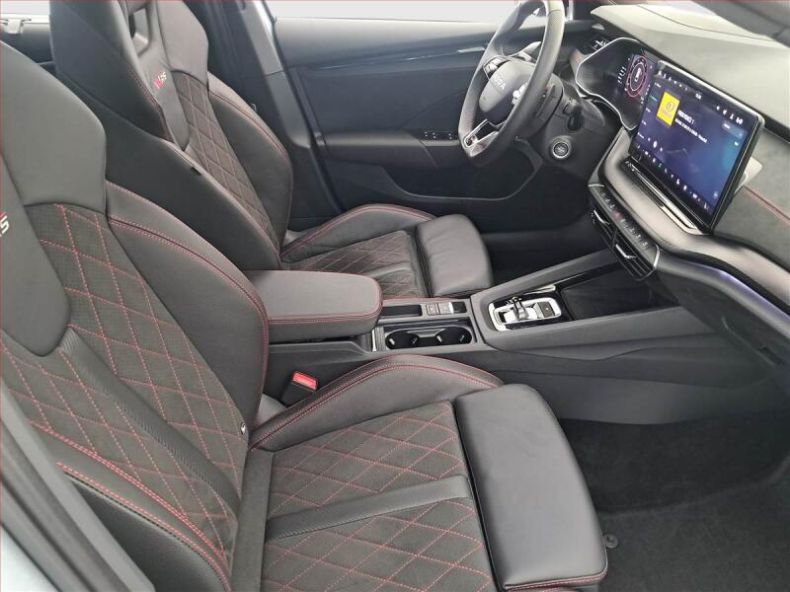 Škoda Octavia - hlavní fotka
