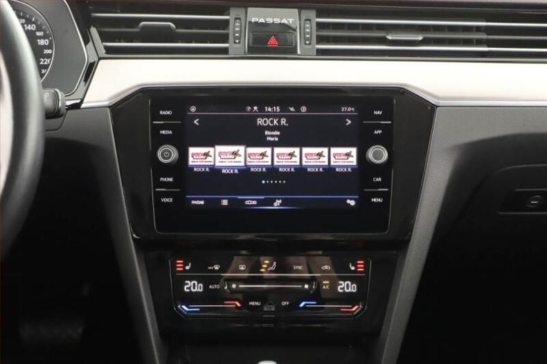 Volkswagen Passat - hlavní fotka