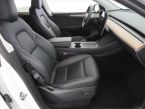 Tesla Model Y - fotka číslo 8