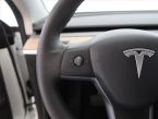 Tesla Model Y - fotka číslo 26