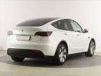 Tesla Model Y - fotka číslo 4