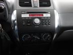 Suzuki SX4 - fotka číslo 9