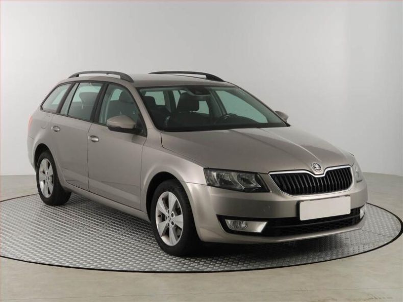 Škoda Octavia - hlavní foto