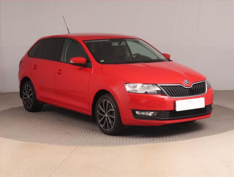 Škoda Rapid - hlavní foto