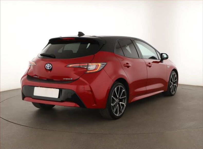 Toyota Corolla - hlavní fotka