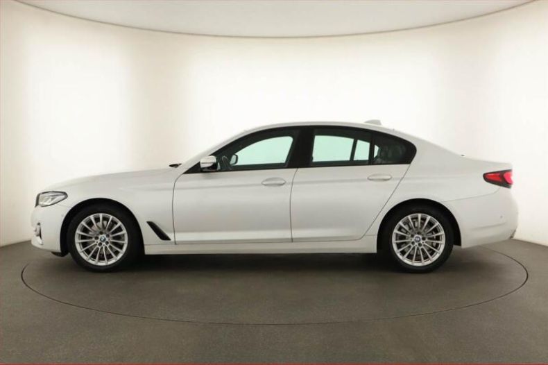 BMW Řada 5 - hlavní fotka