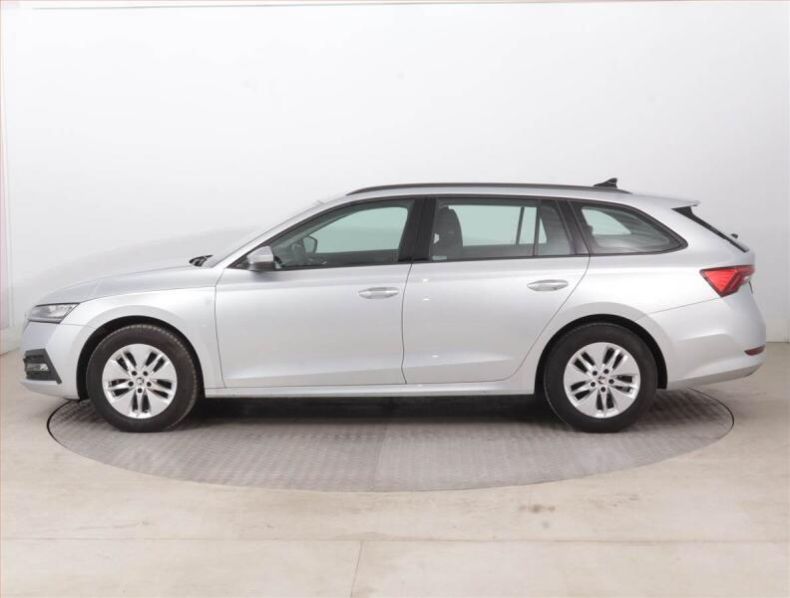 Škoda Octavia - hlavní fotka