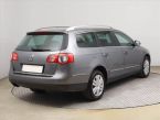 Volkswagen Passat - fotka číslo 4