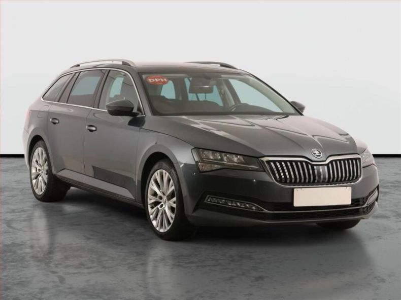 Škoda Superb - hlavní foto