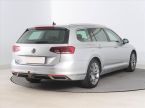 Volkswagen Passat - fotka číslo 4