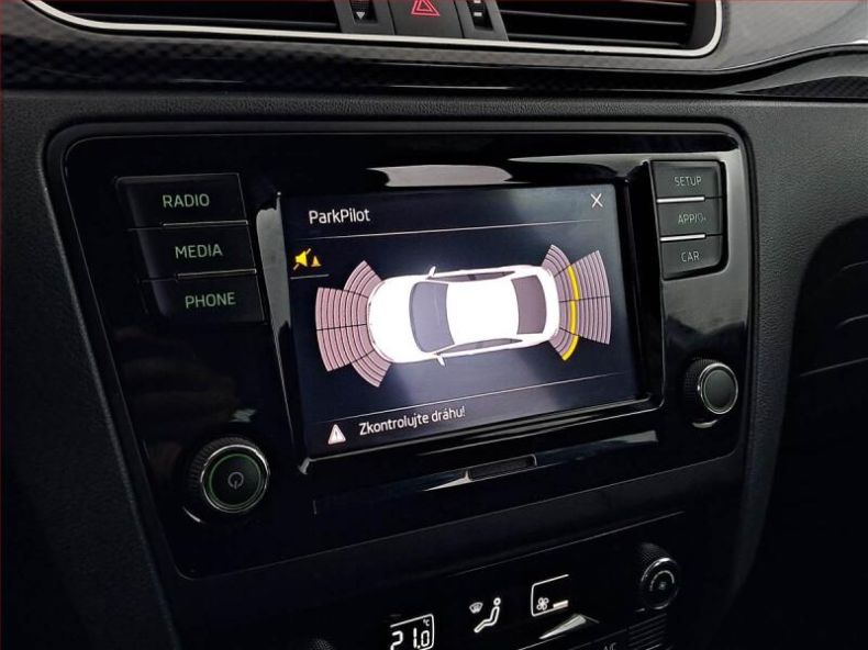 Škoda Rapid - hlavní fotka