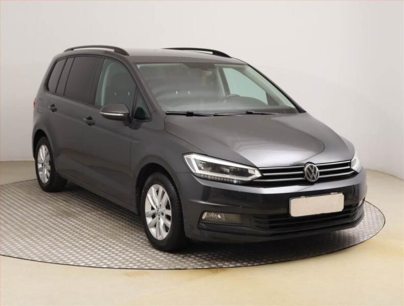 Volkswagen Touran - hlavní fotka inzerátu