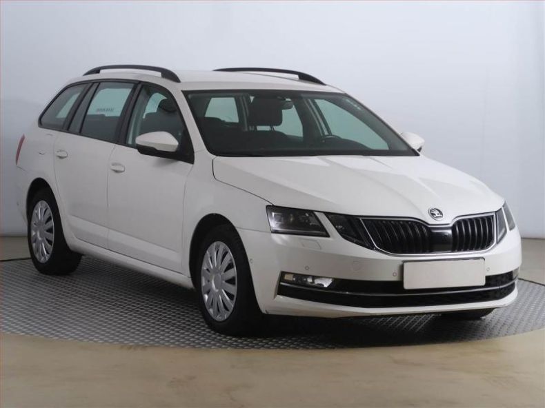 Škoda Octavia - hlavní foto