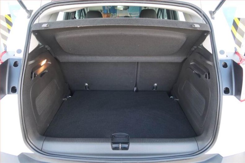 Opel Crossland X - hlavní fotka