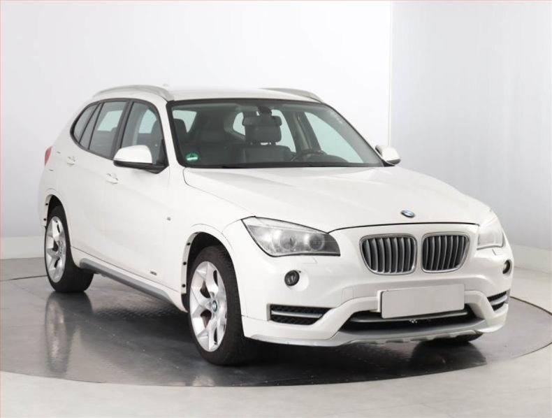 BMW X1 - hlavní foto