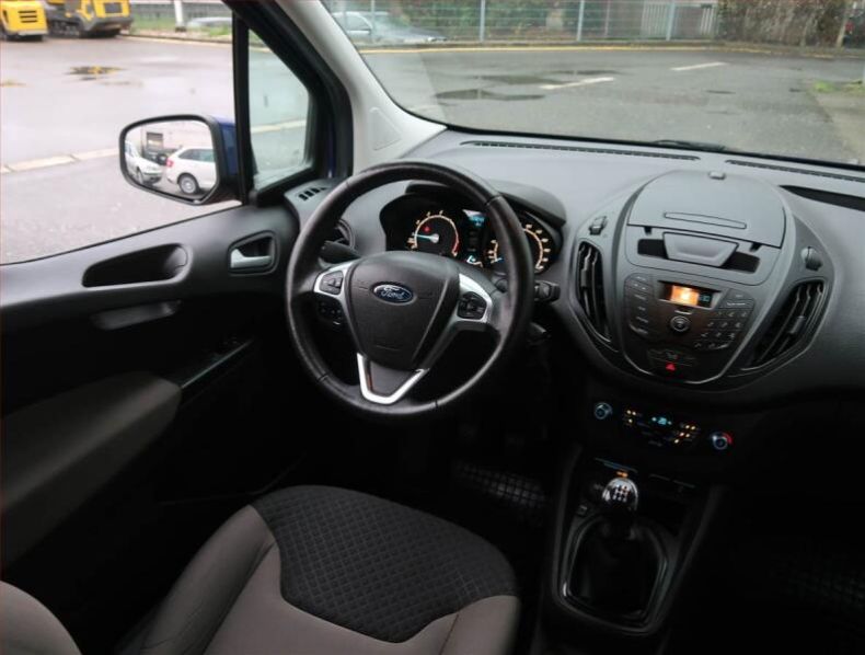 Škoda Karoq - hlavní fotka inzerátu