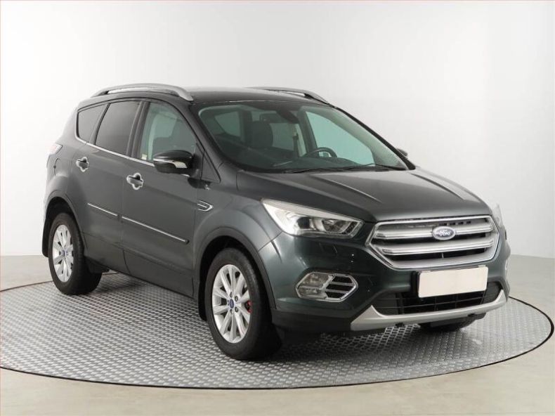 Ford Kuga - hlavní foto