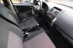 Suzuki SX4 - fotka číslo 8