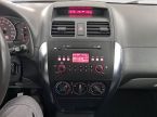 Suzuki SX4 - fotka číslo 11