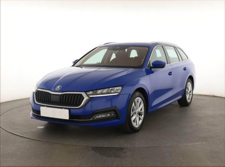 Škoda Octavia - hlavní fotka