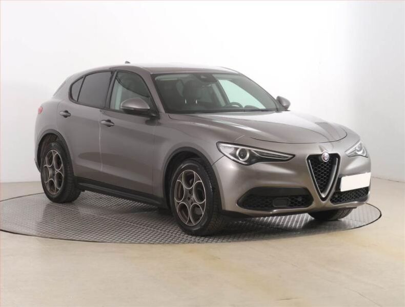 Alfa Romeo Stelvio - hlavní fotka inzerátu