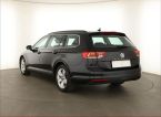 Volkswagen Passat - fotka číslo 3
