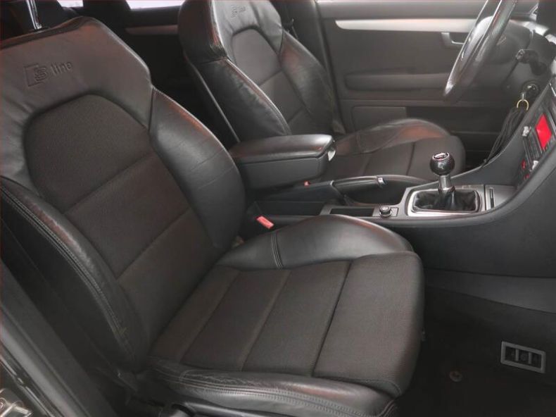 Audi A4 - hlavní fotka