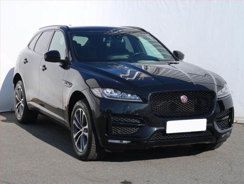 Jaguar F-Pace - hlavní foto