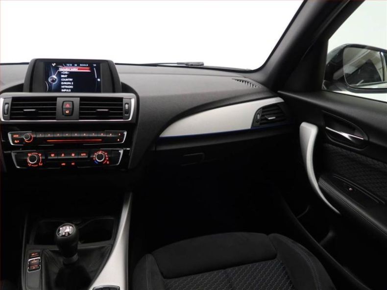 BMW Řada 1 - hlavní fotka