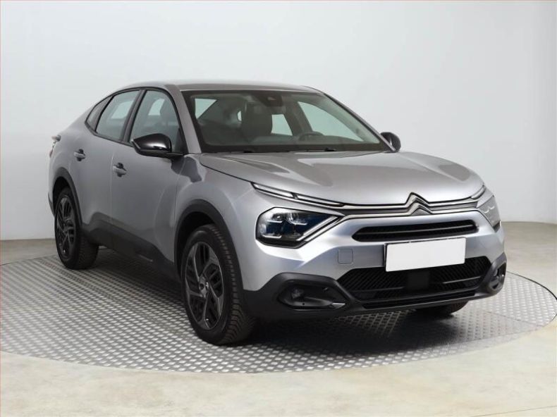 Citroën C4 X - hlavní fotka