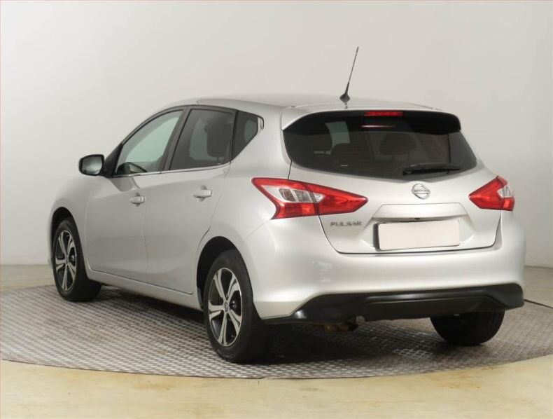 Nissan Pulsar - hlavní fotka
