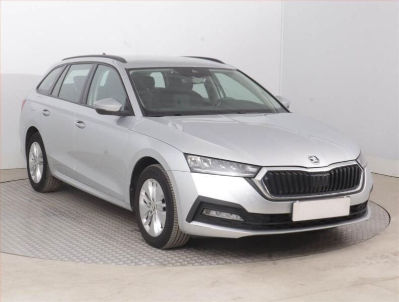 Škoda Octavia - hlavní foto