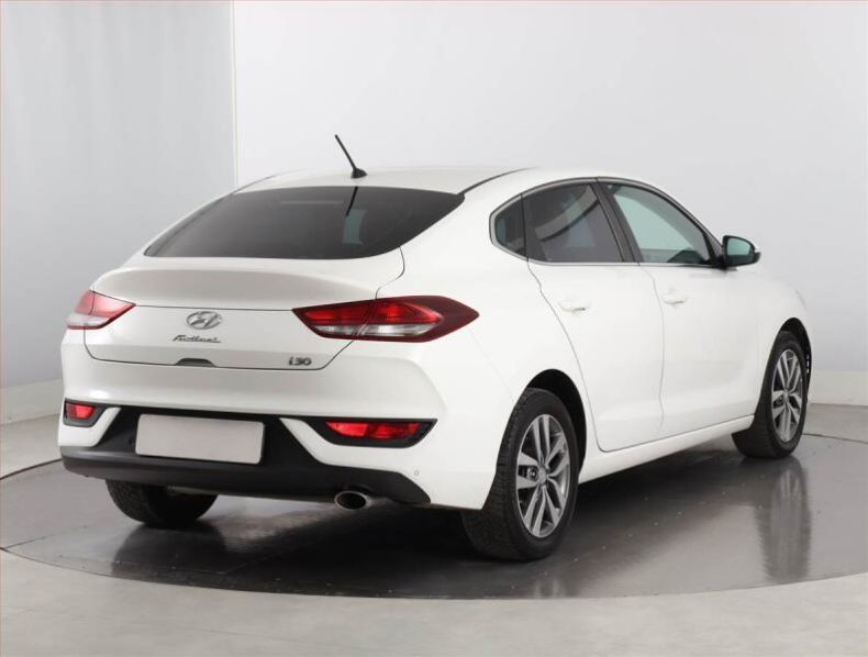 Hyundai i30 - hlavní fotka