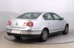 Volkswagen Passat - fotka číslo 4
