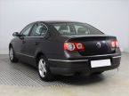 Volkswagen Passat - fotka číslo 3
