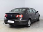 Volkswagen Passat - fotka číslo 4