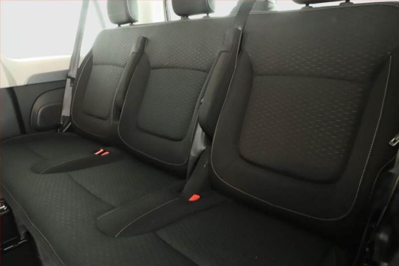 Opel Vivaro - hlavní fotka