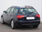 Audi A4 - fotka číslo 3