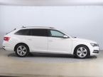 Škoda Superb - fotka číslo 5
